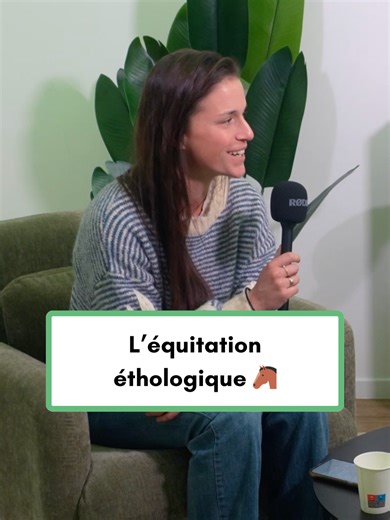 🐴🤍 L’équitation éthologique, c’est apprendre à s’adapter au cheval… pas l’inverse. #equitationethologique #equitation #cheval #bienetre #equitherapie