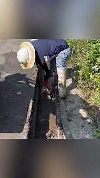 水の流れを取り戻す。側溝清掃・土砂撤去の全工程 #土木 #災害復旧 #建設業 #MKプロジェクト