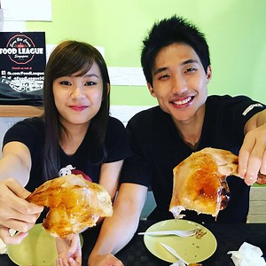 49K views · 592 reactions | We reviewed roast chickens from 3 stores to find out which is @Zermatt Neo's favourite!!! And we got Theresa to provide some eye candy... Let us know in the comments below if you like such reviews! Roast Chickens from: https://etto-restaurant.business.site www.hottomato.com.sg www.kemono.com | Food League SG | Facebook