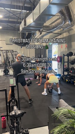 Team training sessions tomorrow, get it done before the craziness of Christmas Day!  3 morning sessions to choose from! Casual session passes available for those who are here on holiday and still want to train! Send us a DM to organise  | Florida Beach Fitness- Exercise, Nutrition and Rehabilitation | Facebook