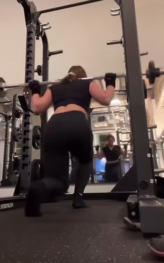 Sophiaburns (@sophiaburnsx)’s videos with original sound - Sophiaburns