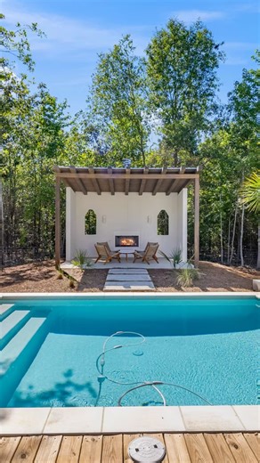 Spring Break is closer than you think! 🚙🌷🐝🌼 Trade packed beaches for privacy, space, and slow living. Your luxe resort home at High Hill Resort is ready when you are. @highhillresort About High Hill Resort: Nestled in the Piney Woods, just 90 minutes from Dallas-Fort Worth, High Hill is a luxury resort offering: private bungalows, farm-to-table dining, vineyards, flexible event spaces, and Mediterranean-inspired vacation homes. Enjoy: -White sand beachfront with a beach bar -Resort-style poo