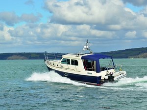 Trusty T28 boat review