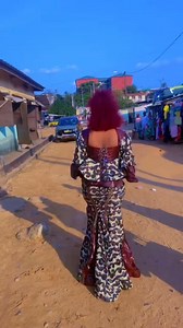 Chic en modèle wax | Mouna bazin et divers