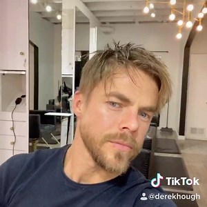 New haircut who dis? Haven’t had it this short in 5 years. What yah think? | Derek Hough