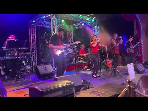 azucal cover love shack
