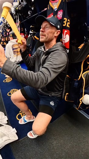 5.7K views · 321 reactions | Odotettu mies palannut  | Rauman Lukko Official | Facebook