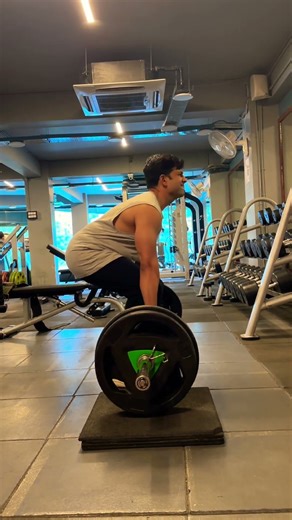 🔥 Deadlift Mastery: Build Raw Strength & Power #motivation #power