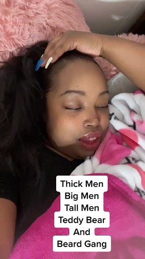 #fyp #fypシ #viral #teddybear #bigtok🦍 #fatboygang #beardgang #talltok #thick #fat #tall #biggirlsdoitbetter💋 #SmellLikeIrishSpring