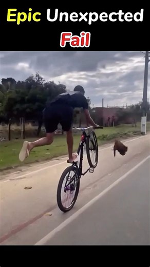 I did NOT see that coming! 💀😱 #shorts #fails​#shorts #unexpected #epicfail #humor #funny #viral