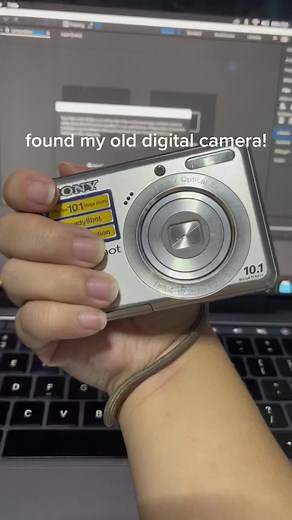 Creative School Projects: Sony Camera Nostalgia
