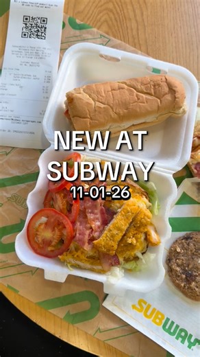 🥖🍪 NEW Menu items just launched at Subway. 🥖Sweet Chilli Breaded Chicken Fillet & Bacon Sub 🥔Sweet Chilli Breaded Chicken Fillet & Bacon Spud 🍪Oat & Raisin Cookie Available now in store or online for delivery from Justeat and Ubereats 🚚 🚨Follow UK Newest Foods for more!😁🚨 @subway_ukireland @subway @justeatuk @uberuk @ubereats_uk @ubereats @uber #fyp #subway #new #uk #uknewestfoods | UK Newest Foods