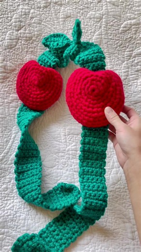 #crochet #howtocrochet #howtocrochetforbeginner #crochetinspo #cherryaesthetic #cuteaesthetic #dreamy #animalcrossing #crochettutorial #handmade