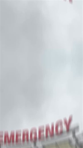 Roses are red 🌹 Violets are blue 💙 Sentara teams are incredible 😎 and you could join, too! 💘 | Sentara Health