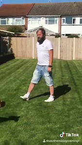 61K views · 84 reactions | Never turn your back to stop jumping up!  If you would like a 1:1 session/home visit please fill out our online booking form and we will get back to you https://www.southenddogtraining.co.uk/enquiry/ | Southend Dog Training | Facebook