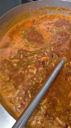 Cooking Warm Holiday Meals for the Homeless | Giving Back This Holiday Season 2025