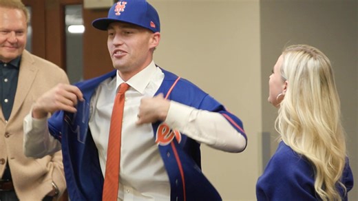 22K views · 1.1K reactions | Be part of something Amazin’ in 2023! The season begins with pitchers & catchers working out on Feb. 15. #LGM | New York Mets | Facebook