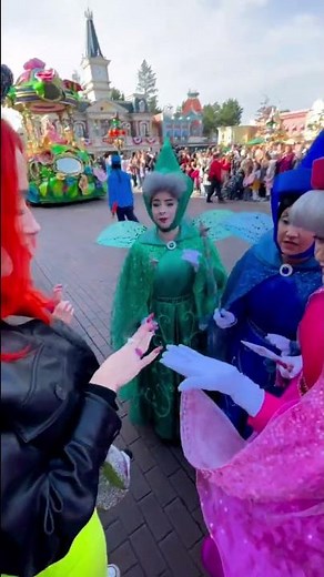Flora, Fauna and Merryweather at Disneyland Paris | My Castle Club