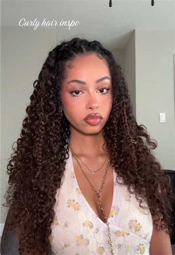 Beach Waves Curly Hair Tutorial