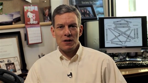 Social and Economic Networks: Models and Analysis：An Introduction to the Course