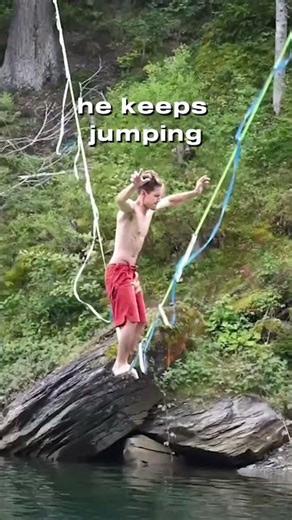 INSANE Slacklining Tricks (@samuelvolery)