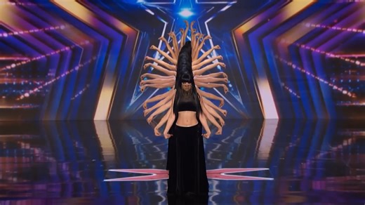 BEST DANCE GROUPS on America's Got Talent! Get ready to be amazed by the most jaw-dropping dance groups to ever hit the AGT stage! From mind-blowing choreography to performances that left the judges speechless, these acts prove why talent comes in every shape, size, and style. Who’s your favorite? Comment below! 👇 TIMESTAMPS HERE: 0:00 Pack Drumline - AGT 2022 Season 17 6:10 Fusion Japan - AGT 2022 Season 17 9:37 Funkanometry - AGT 2022 Season 17 14:37 Urban Crew Flyers - AGT 2022 Season 17 18: