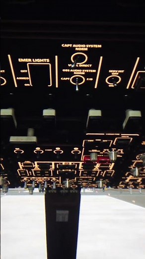 Microsoft Flight Simulator - Meta Quest 3 filmed through the lens