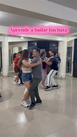 Aprende a bailar bachata paso a paso: guía práctica para bachateros