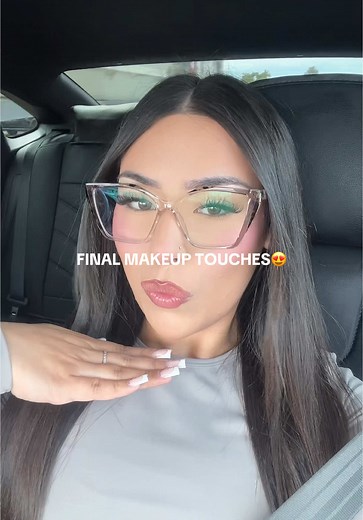 Smooth Base Makeup Tutorial: Final Touches Revealed