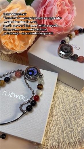 Express Your Love with Totwoo Bracelet