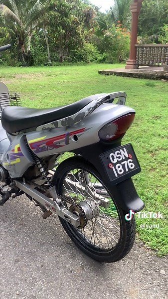 Daily Motorcycle Cleaning Tips for Jantan Riders