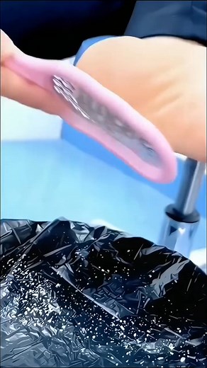 😍Foot file can be used on wet foot or any wet condition, removes dead skin, calluses and hardened skin. 💕Let your feet become baby-soft, smooth and beautiful again. Get it here: https://pilipalar.store/products/🔥new-year-promotion✨stainless-steel-exfoliating-foot-file | Pilipalar store