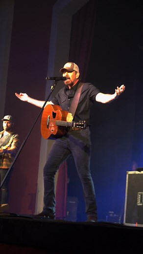 After all these years, I still can’t believe this is my job 😁 #CountryMusic #RodneyAtkins #Stage #LiveMusic #OnTour | Rodney Atkins