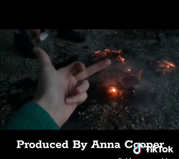 Rhiannon Cooper (@rhiannonrambles)’s videos with original sound - Rhiannon Cooper