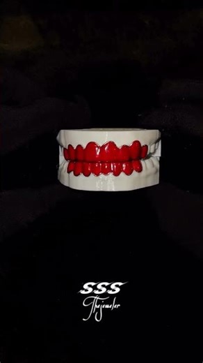 Red deep cut solid grillz , set enamel dm us now and start your process #sssthejeweler