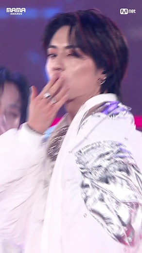 Hello Performance by Treasure at 2022 MAMA Awards