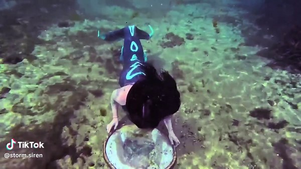 Exploring Florida Springs: My First Swim with a Mermaid Tail