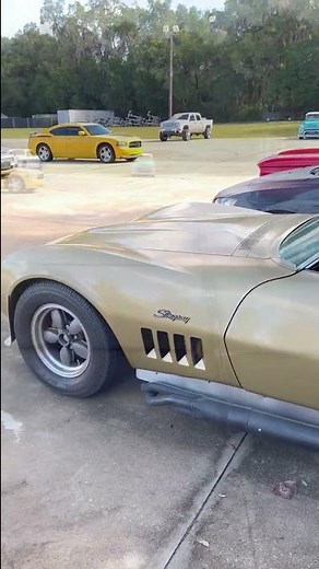 1969 Corvette C3 with Side Pipes