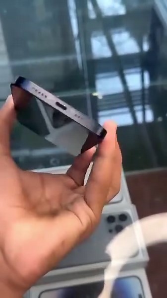 Buy iPhone 12 with Instalment Plan – Only 27,000!