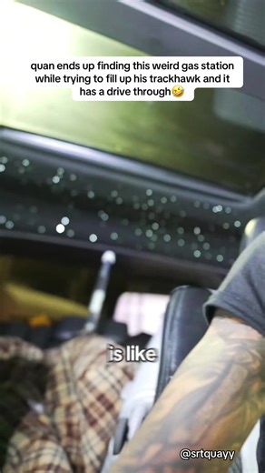 quan ends up finding this weird gas station while trying to fill up his trackhawk and it has a drive through🤣#carsoftiktok #srtquayy #fyp #cars #mopar