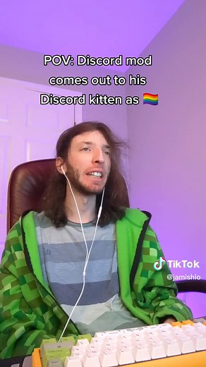 my discord kitten took that information perfectly!! #fyp #discord