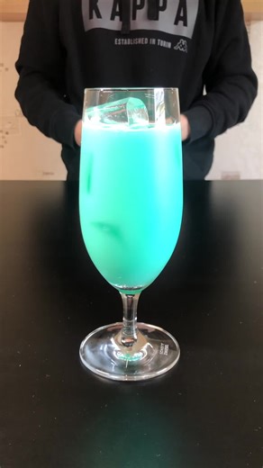 Refreshing Blue Hawaiian Cocktail Recipe | Mixology Tips