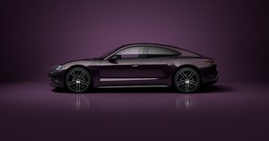 The Porsche Taycan in Amethystmetallic | Porsche Paint to Sample