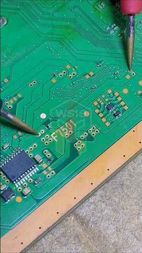 There is a short circuit so the fuse (F7501) is broken #soldering #welding #fuse #ps3repair