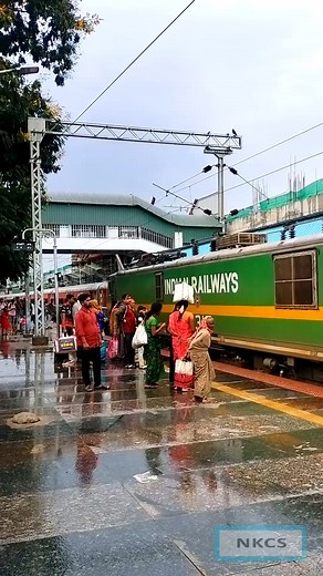 1.6K views · 35 reactions | Passengers waiting for the Basava Express 17307 Mysuru - Bagalkot Basava Express with Krishnarajapuram WAG9 arrivies Yesvantpur Junction ( 16th Augsut 2024 ) #reels #indianrailways #nkcsrailmoments #trainsofindia #trainsounds | NKCS Rail Moments | Facebook