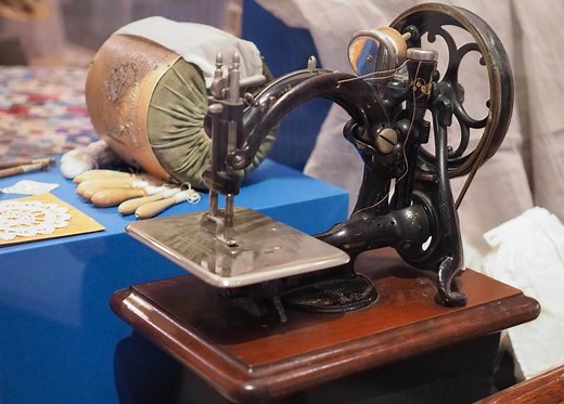 Exploring the Legacy of Willcox & Gibbs Sewing Machines | LoveToKnow