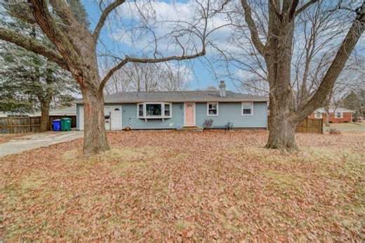 NEW LISTING: 36 N Lynette Drive, Decatur, IL 62526 This one will check the boxes for your move-in ready home. You can take comfort in the knowledge that updates have already been completed, such as: radon mitigation system - 2018, roof and seamless gutters - 2020, replacement windows (tilt in for easy cleaning) - 2021, complete basement waterproofing (with transferrable warranty) - 2020, HVAC system serviced 2024, new laminate flooring and paint! You can relax in the large living room, or enjoy 