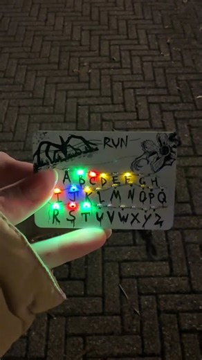 This has to be the coolest keychain ever😍🥹 #strangerthings #strangerthings4 #strangerthings5