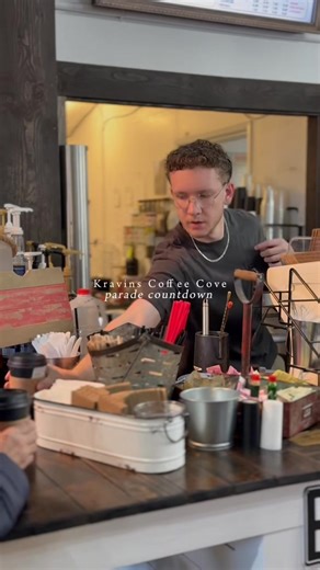 Good morning, Yelm!! It is parade time! 🎄🤠 Kravins Coffee Cove (formerly Shiplap Shop) is THE spot — warm drinks, good food, and perfect parade views. Get on down to the cove and come watch the magic with us! Cody Bartels is playing his country originals and your favorite live now and line dancing with Diamonds and Spurs Dancers up next! #yelm #yelmwa #yelmwashington #yelmchristmasparade #kravinscoffeecove #shiplapcoffeeco #smalltownchristmas #pnwchristmas #pnwcoffee #supportlocalyelm | The Sh