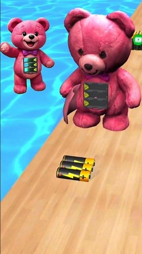 OMG! PENGUIN DYING FAST! THE FINAL BATTERY RUNNER 3D 😱⚡#shorts​ #gaming​ #youtubeshorts​ #어몽​ #어몽어스